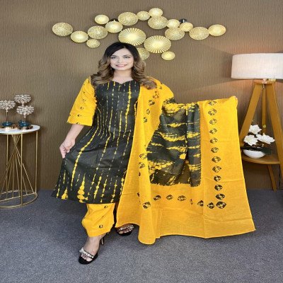 আনস্টিচ প্রিমিয়াম কটন বাটিক থ্রি-পিস জামা + ওড়না + প্যান্ট