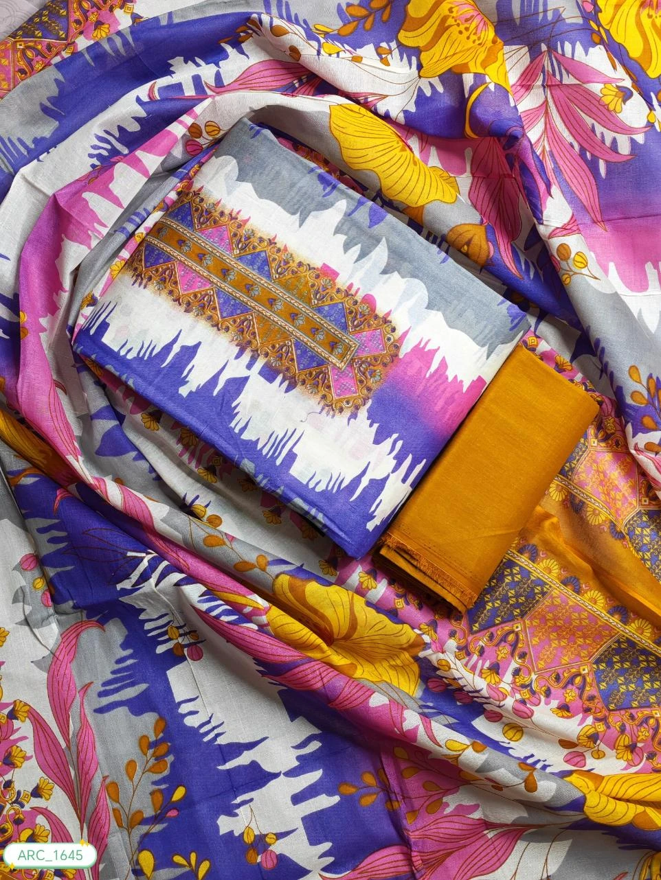 New Exclusive Digital Printed Unstitched VIP Cotton Three Pieces